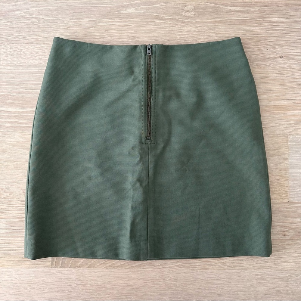 ARITZIA - WILFRED FREE - WOMEN'S MINI SKIRT - GREEN - SIZE 8